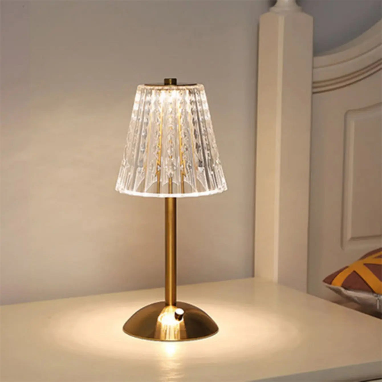 Crystal Retro LED Table Lamp - Rechargeable & Dimmable